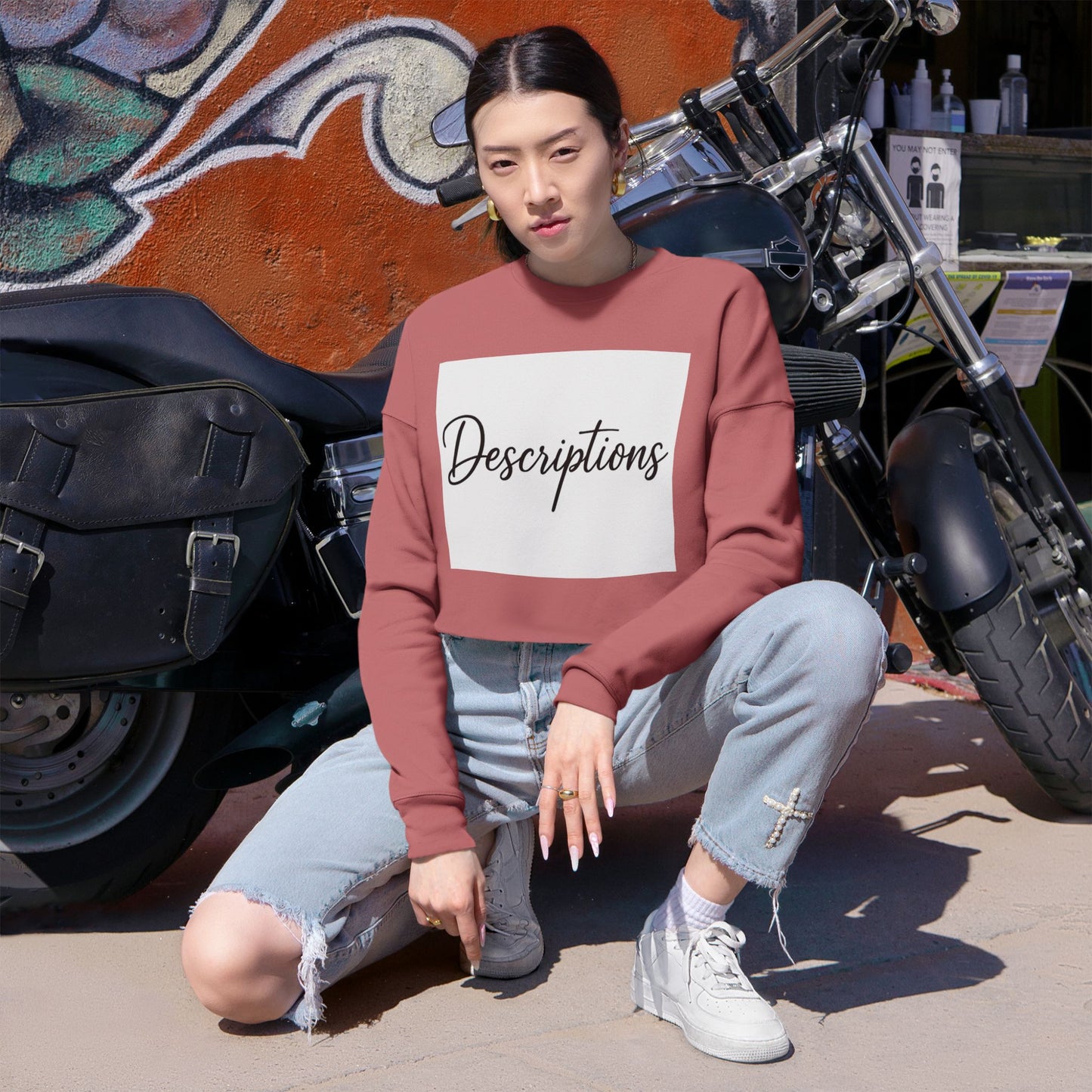 Chic Cropped Sweatshirt, Women's Fashion Sweatshirt, Trendy Tops, Casual Wear, Perfect Gift for Her, Cozy Layering Piece