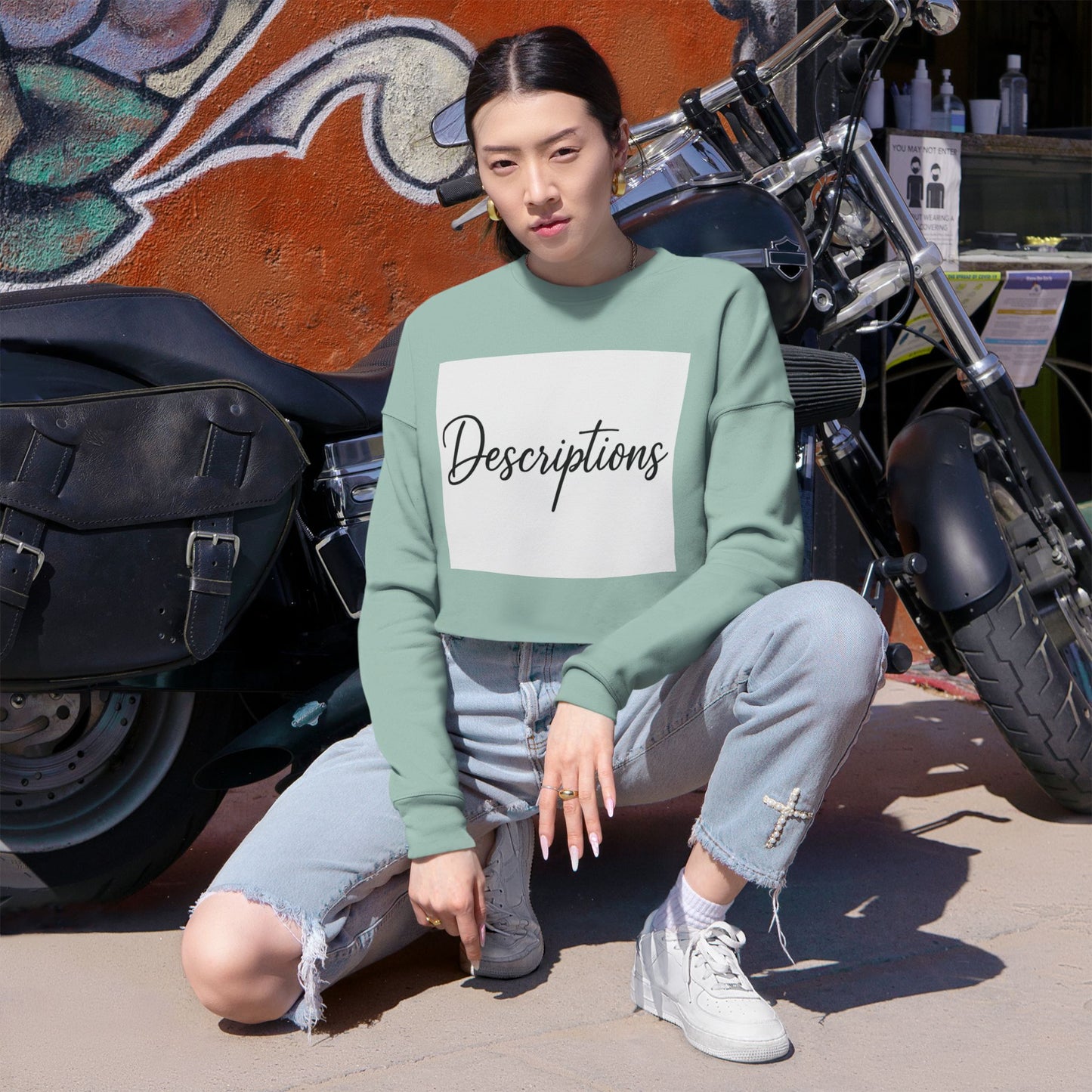 Chic Cropped Sweatshirt, Women's Fashion Sweatshirt, Trendy Tops, Casual Wear, Perfect Gift for Her, Cozy Layering Piece